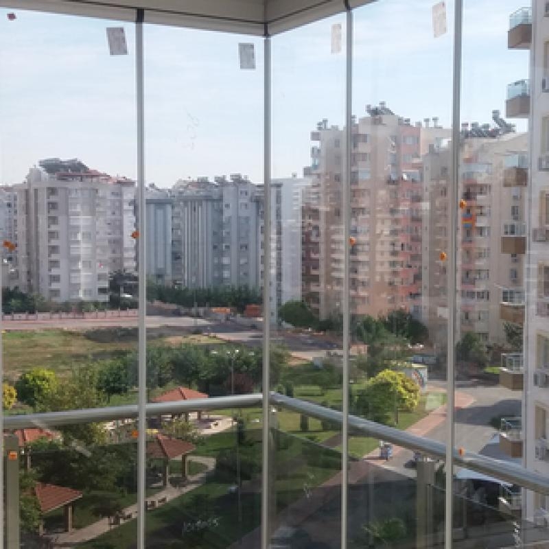 Katlanr Cam Balkon